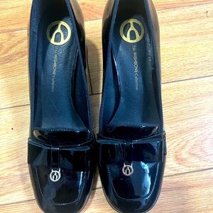 The Wishbone Collection Karen Black Abbrasivato Leather Block Heel Bow Loafer